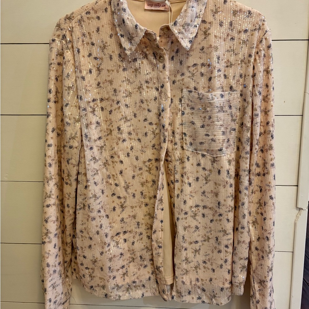 Ivy City Co Cream Floral Blouse